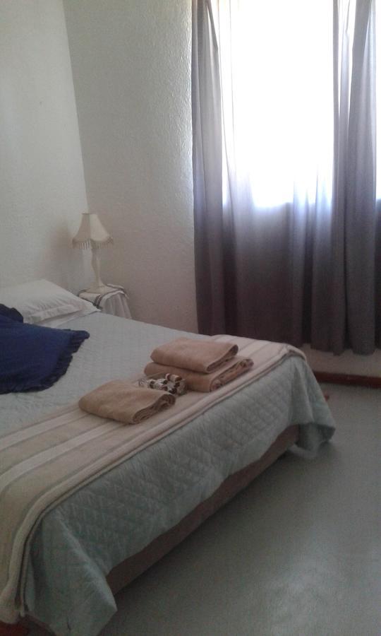 50 On Theal Apartment ปาโรว์ ภายนอก รูปภาพ